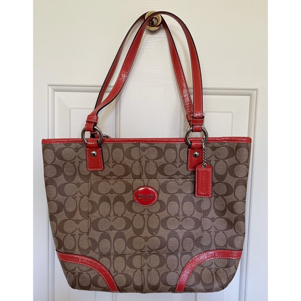 COACH Tote Handbag EUC Excellent Like New Condition